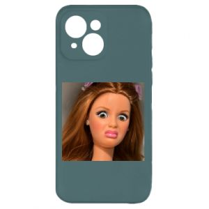 Etui na iPhone 15 Plus Barbie z niezadowoloną miną - PrintSalon Etui na iPhone 15 Plus Barbie z niezadowoloną miną