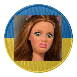 Naszywka okrągła Barbie z niezadowoloną miną
