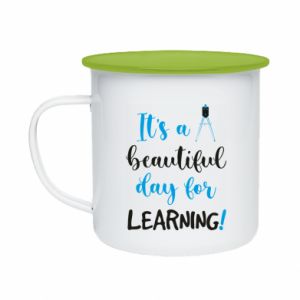 Kubki ceramiczne w stylu retro