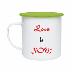 Kubki ceramiczne w stylu retro