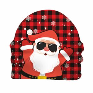 Czapka dziecięca Fullprint na Nowy Rok Mikołaj na tle czerwonej klatki